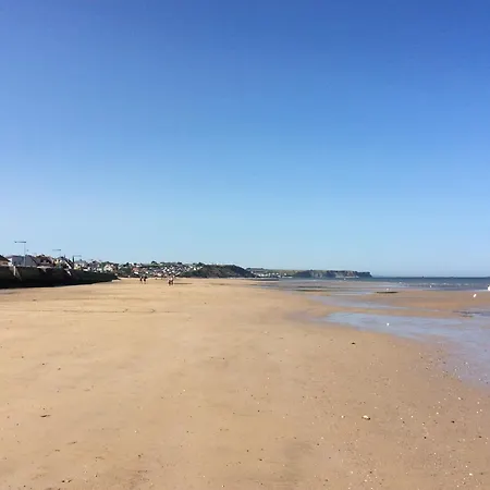 La Roseliere Maison Plain Pied Confortable Belle Decoration Jardin Magnifique Parking Privatif A 10 Mn A Pied Centre Ville Bayeux Proche Plages Du Debarquement Et Omaha Beach Дом отдыха *