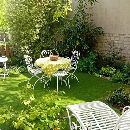 La Roseliere Maison Plain Pied Confortable Belle Decoration Jardin Magnifique Parking Privatif A 10 Mn A Pied Centre Proche Plages Du Debarquement Et Omaha