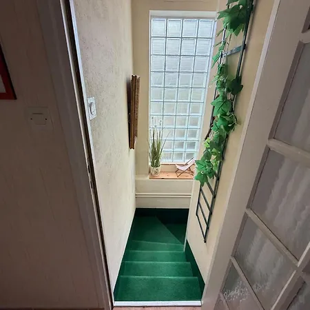 La Roseliere Maison Plain Pied Confortable Belle Decoration Jardin Magnifique Parking Privatif A 10 Mn A Pied Centre Proche Plages Du Debarquement Et Omaha Bayeux