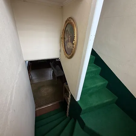 La Roseliere Maison Plain Pied Confortable Belle Decoration Jardin Magnifique Parking Privatif A 10 Mn A Pied Centre Proche Plages Du Debarquement Et Omaha Ferienhaus Bayeux